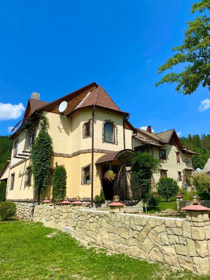 Золото Карпат Vila Yaremche Exterior foto