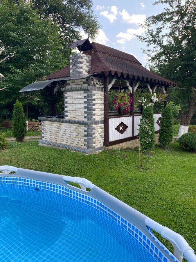 Золото Карпат Vila Yaremche Exterior foto
