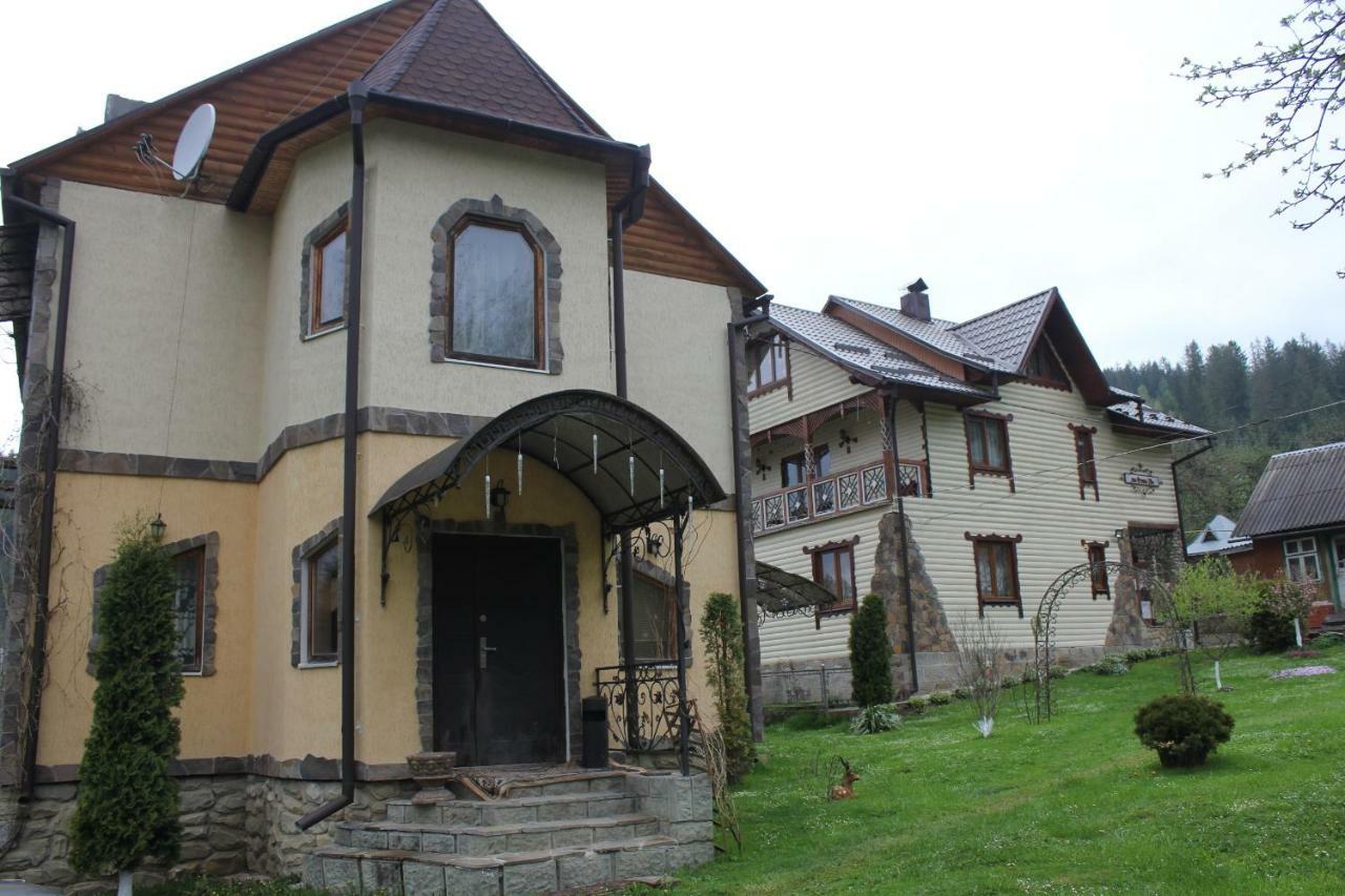 Золото Карпат Vila Yaremche Exterior foto
