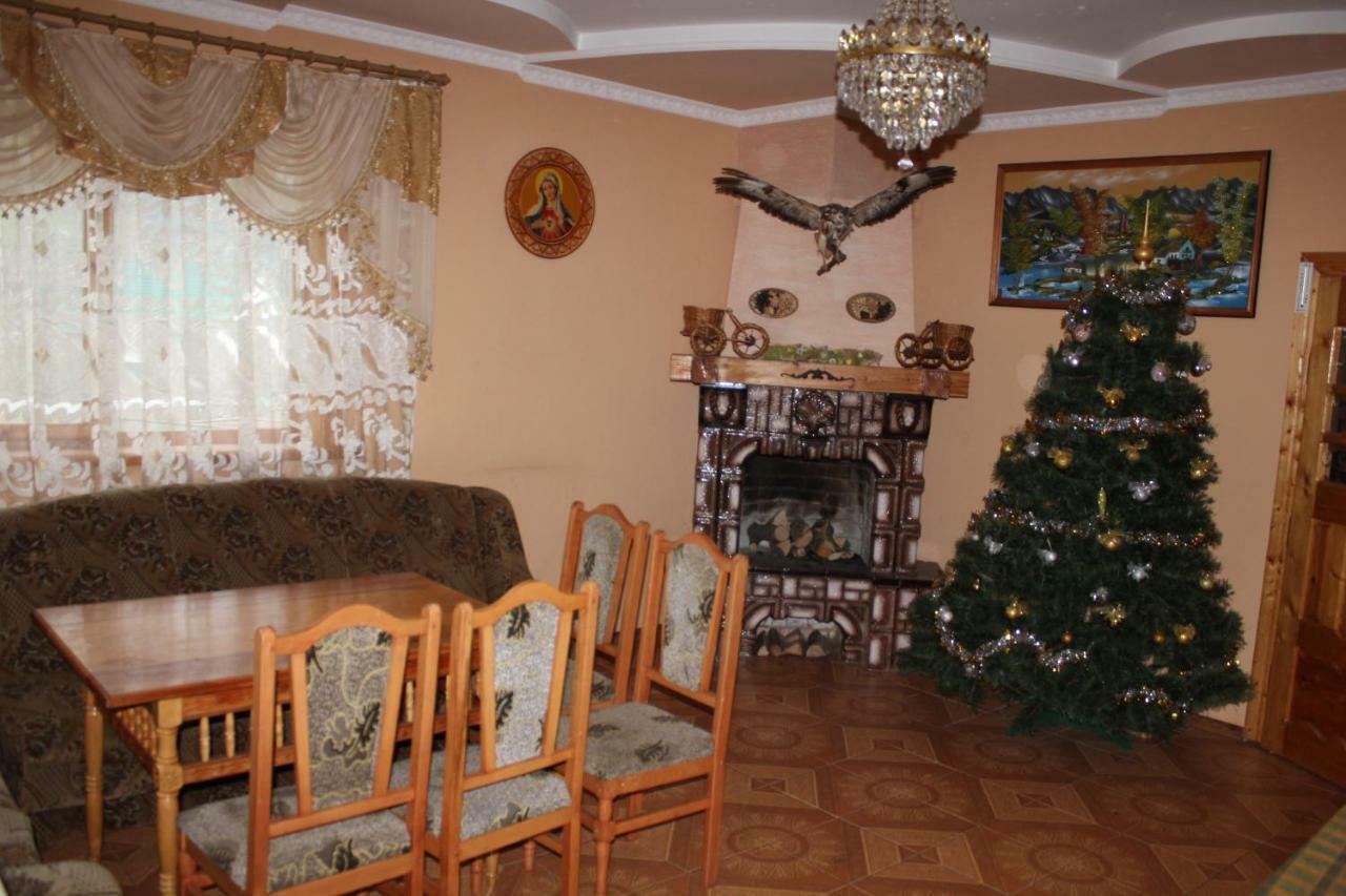 Золото Карпат Vila Yaremche Exterior foto